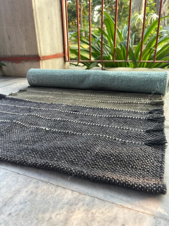 Handmade Organic Cotton Yoga Mat: Natural Herb-Dyed, Anti-Sly