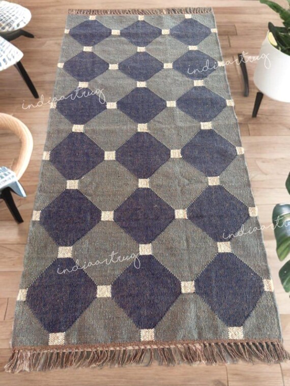 Hand Woven Jute Wool Kilim Rug: Rustic Black Diamond Design (4x6 Ft.)