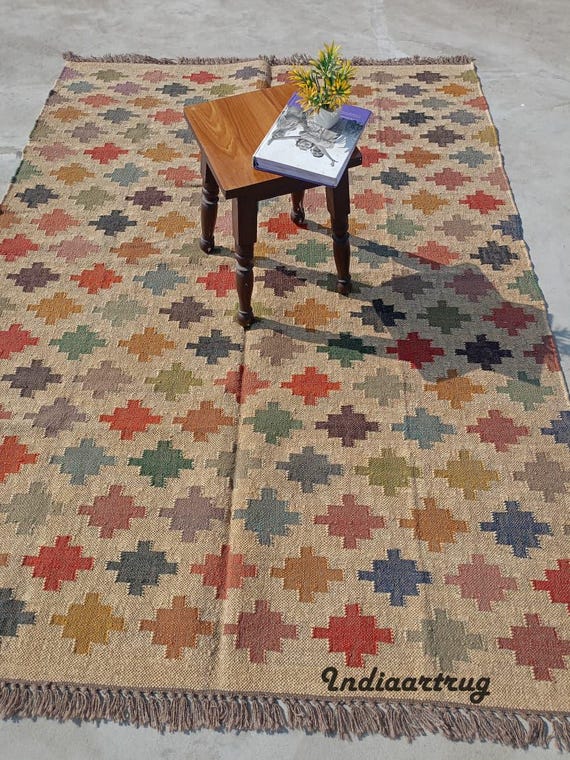 Handwoven Wool Jute Kilim Rug: Bohemian Southwestern Design