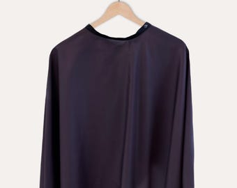Snap Button Cutting Cape Matte Black Minimalist XL Salon Gown for Professional Hairdressers & Barbers