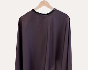 Snap Button Cutting Cape Fig Minimalist XL Salon Gown for Professional Hairdressers & Barbers