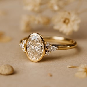 Bague en or taille ovale en moissanite avec pierres latérales, bague de fiançailles pour femme, alliance moderne avec solitaire, bijoux de mariée élégants