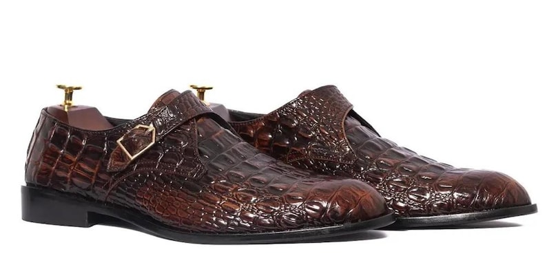 Handgefertigte schwarze Alligator Krokodilleder Single Monk Strap Luxus Slip-On Dress Schuhe für Männer Bild 8