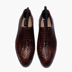 Handmade Brown & Black Woven Leather Oxford Shoes: Elegant Braided Lace-Up Dress Shoes