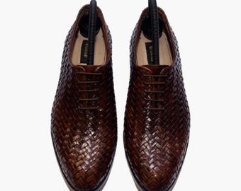 Handmade Brown & Black Woven Leather Oxford Shoes: Elegant Braided Lace-Up Dress Shoes
