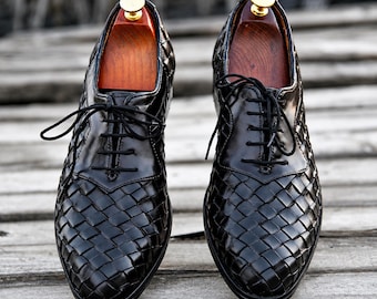 Handmade Black Woven Leather Oxford Shoes: Bespoke Lace-Up Footwear