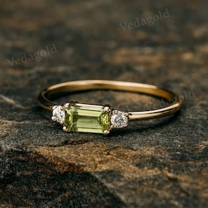 Elegant peridot- och diamantring | Fina guldsmycken i present till kvinnor | Handgjord födelsestenspresent till jubileum