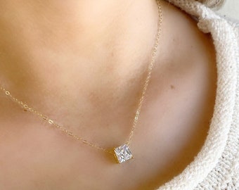 Diamanten halsketting • Prinses geslepen diamanten halsketting • CZ drijvende diamanten halsketting • Gouden minimalistische ketting • Perfect cadeau voor haar