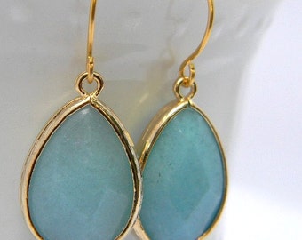 Turquoise Earrings / Gold Dangle Earrings / Dangle Earrings / Bridesmaid Earrings / Wedding Jewelry / Gift / Black Friday Etsy