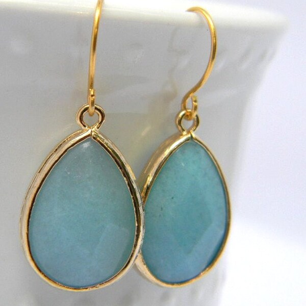 Turquoise Earrings / Gold Dangle Earrings / Dangle Earrings / Bridesmaid Earrings / Wedding Jewelry / Gift / Black Friday Etsy