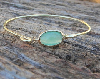 Gold Bangle Bracelet / Aqua Blue Bracelet / Bridesmaid Gift / Bridesmaid Jewelry / Bridesmaid Bracelet / Valentine Gift / Black Friday