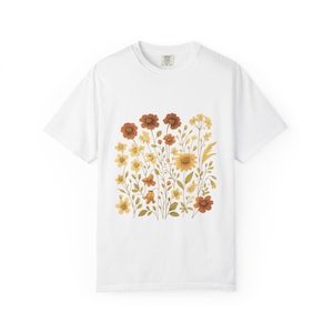 Wildflower T shirt, Mothers Day Gift, Vintage Cottagecore Shirt, Goblincore Shirt, Boho Wildflowers Shirt, Nature Shirt, Botanical Shirt