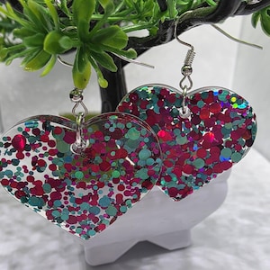 Handmade resin heart dangle earrings