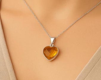 Colgante de corazón de citrino • Piedra preciosa facetada, collar de plata de ley