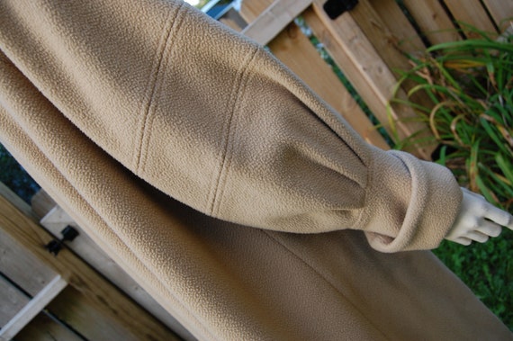 60s Cream Knee Length Coat with Edwardian Style C… - image 6