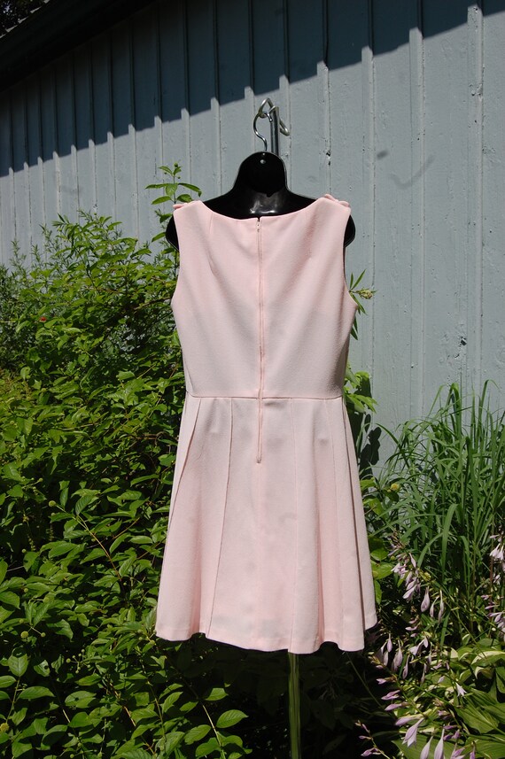 60s 70s Light Pink Sleeveless Dress Size M Pleate… - image 2