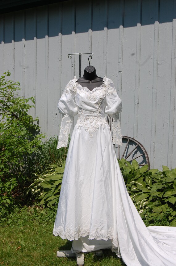 Asymmetrical Taffeta Wedding Gown: Edwardian Lace Sleeve