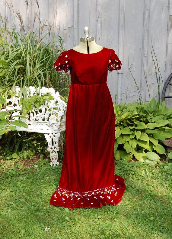 Early 60s or 70s Velvet Dark Jewel Tone Ruby Gown 