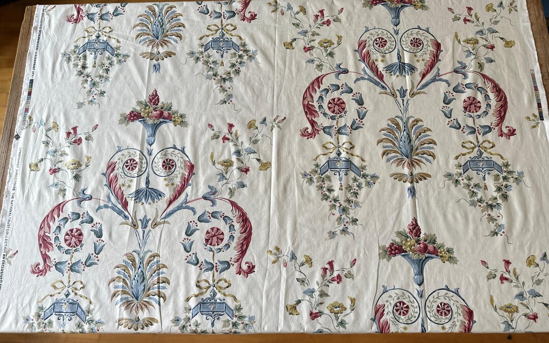 Vintage Schumacher Chintz Fabric: Lyndhurst Directoire National Trust ...