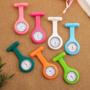 Reloj de enfermera de silicona personalizado con nombre grabado imagen 5