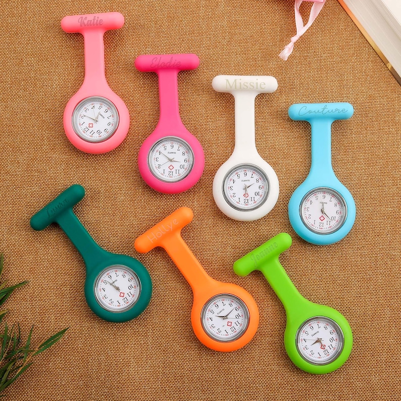 Reloj de enfermera de silicona personalizado con nombre grabado imagen 5