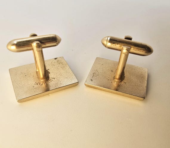 Swank Gold Tone  geometric rectangular  cufflinks. - image 3