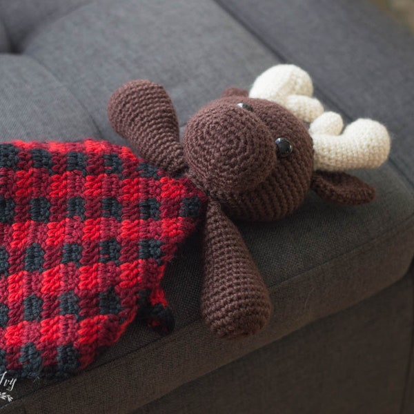 CROCHET PATTERN: Buffalo Plaid Moose Lovey for Baby (PDF Download Pattern)