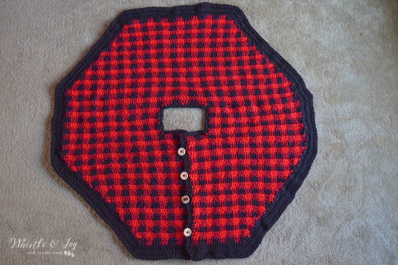 CROCHET PATTERN: Buffalo Plaid Tree Skirt Buffalo Check Holiday Pattern PDF Download image 3