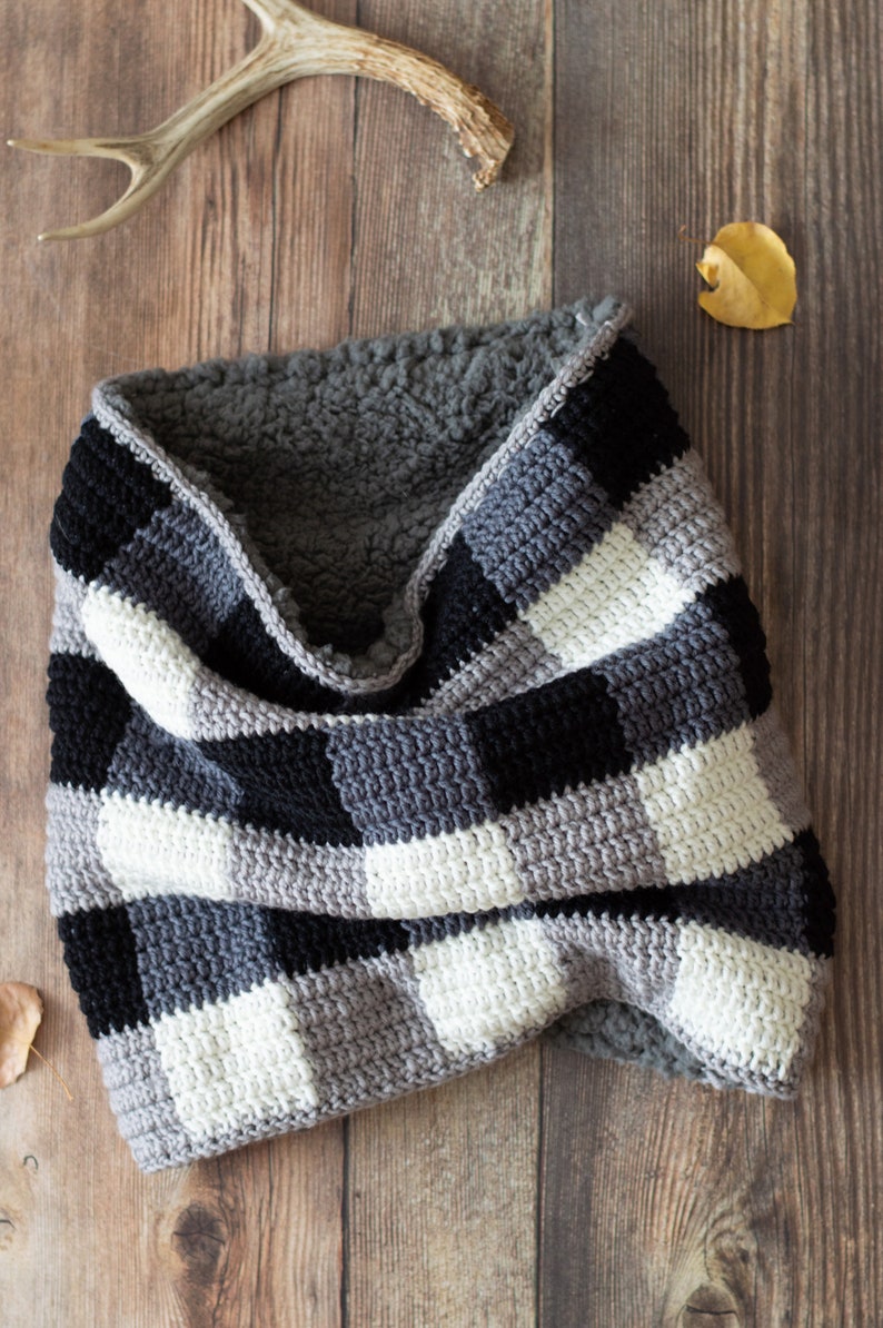 Buffalo Plaid Sheepskin Lined Cowl CROCHET PATTERN DOWNLOAD image 0