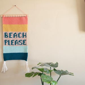 CROCHET PATTERN: Beach Please Summer Crochet Wall Hanging (PDF Download Pattern)