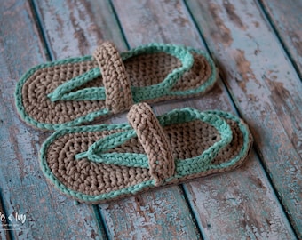 CROCHET PATTERN: Women's Flip Flops Sandals Slippers - PDF Digital Download