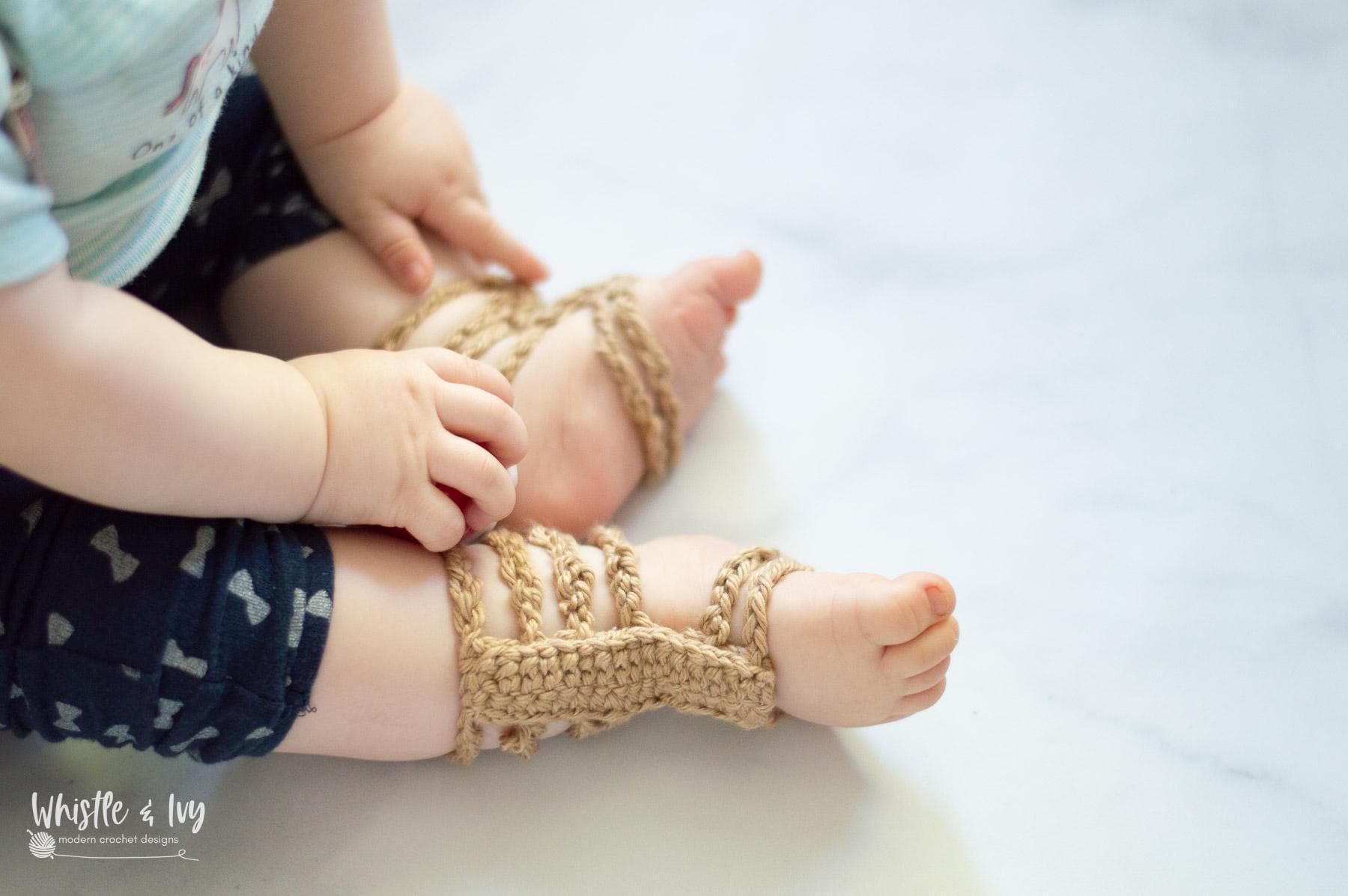 40 Gorgeous Patterns for Barefoot Sandals to Dress Your Feet 23 Crochet Pattern: Baby Barefoot Sandals Gladiator Style (2