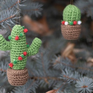 CROCHET PATTERN: Cactus Ornament - Holiday Christmas Ornament  (Pattern Instant DOWNLOAD)