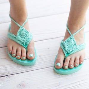 CROCHET PATTERN: Flip-Flop Upcycle Sandals (PDF Download Pattern)