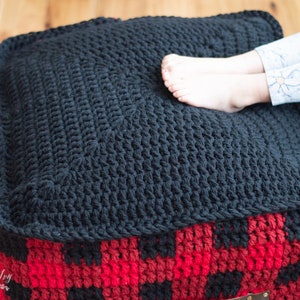 CROCHET PATTERN: Buffalo Plaid Floor Pouf Home Decor PDF Download image 2