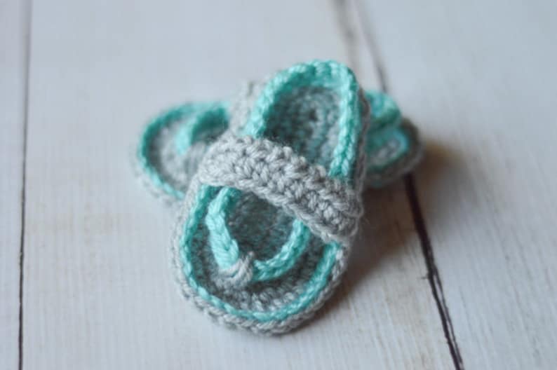Crochet PATTERN Baby Strap Flip Flops Pdf DOWNLOAD image 3