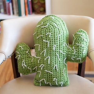 CROCHET PATTERN: Chunky Cactus Pillows Crochet Crochet Pattern PDF Instant Download image 1