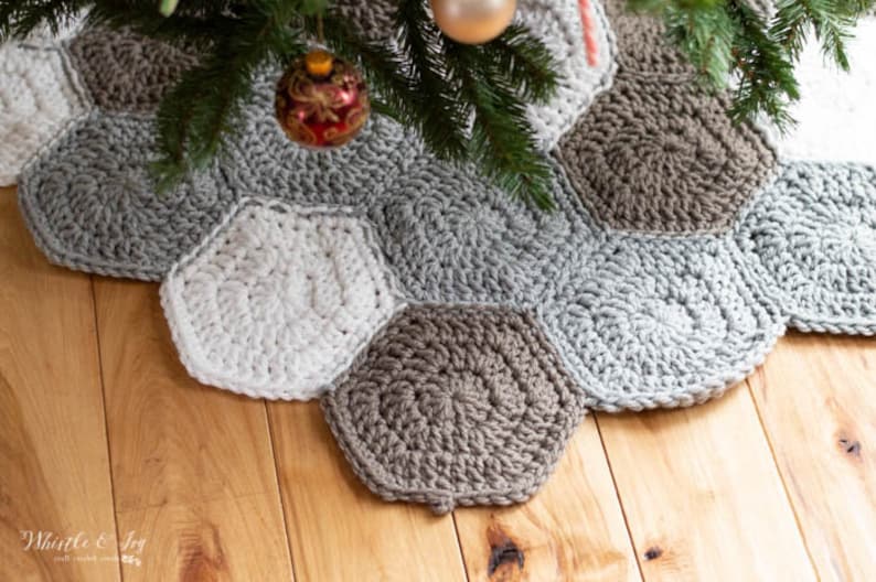 CROCHET PATTERN: Hexagon Tree Skirt Christmas Holiday Pattern PDF Download image 1