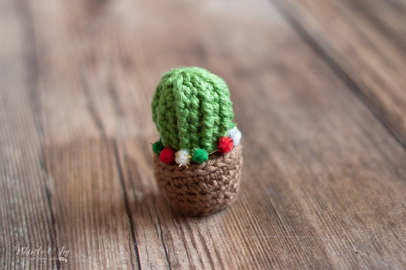 CROCHET PATTERN: Cactus Ornament Holiday Christmas Ornament Pattern Instant DOWNLOAD image 4