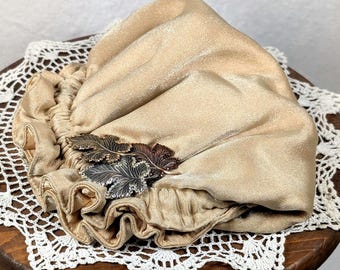 Vintage Gold Shimmer Pouch Bag Rhinestone Leaf Evening Purse