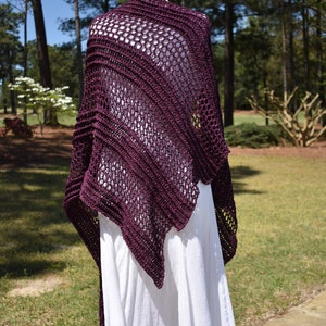 MADE TO ORDER Crochet Dragon Wing Shawl, Asymetrical Shawl, Triangle Shawl, Large Scarf, Knit Shawl, Knit Scarf, Knit Wrap, Wrap Skirt, Sari image 5