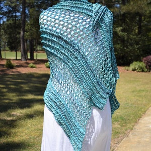 MADE TO ORDER Crochet Dragon Wing Shawl, Asymetrical Shawl, Triangle Shawl, Large Scarf, Knit Shawl, Knit Scarf, Knit Wrap, Wrap Skirt, Sari image 8