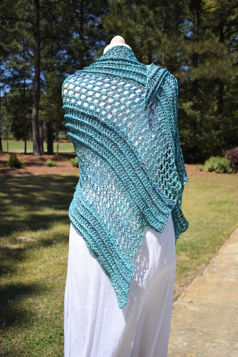 MADE TO ORDER Crochet Dragon Wing Shawl, Asymetrical Shawl, Triangle Shawl, Large Scarf, Knit Shawl, Knit Scarf, Knit Wrap, Wrap Skirt, Sari image 8