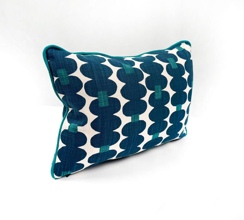 Skinny LaMinx Pillow - Thumbnail 5