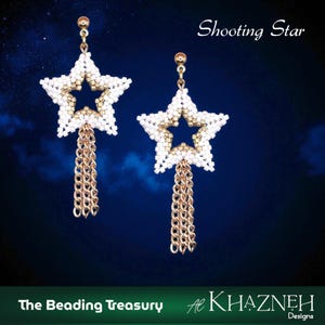 Pode incluir: Brincos em forma de estrela com contas brancas e douradas. Apresentam uma corrente dourada e um pino dourado. O texto "Shooting Star" está no topo, e "The Beading Treasury" e "Al Khazneh Designs" na parte inferior.
