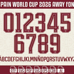 Op de afbeelding: Een bordeauxrode lettertype set voor het Spanje World Cup 2026 uitshirt. De afbeelding toont de cijfers 0-9 en het alfabet, met bestandstype-pictogrammen onderaan. Het lettertype heeft een uniek, omlijnd ontwerp.