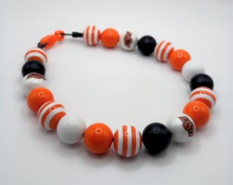 Collar para perros con cuentas Go Pokes de la Universidad Estatal de Oklahoma