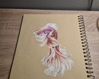 Dibujo de pez rosa hecho a mano.