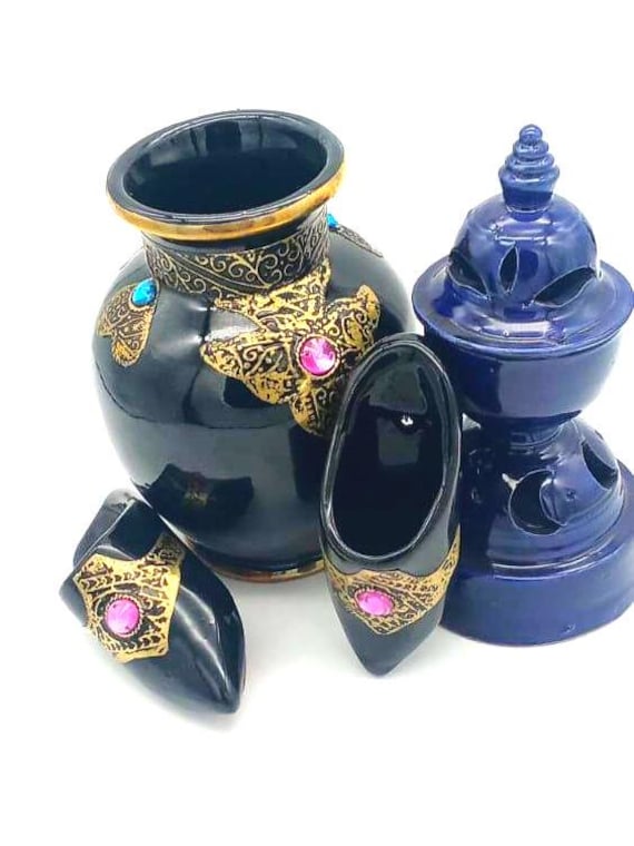 Luxury Oriental Incense Burner | Moroccan Bakhoor Incense Burner, Handcrafted in Black and Gold | Arabic Decor with Turquoise and Pink Stones