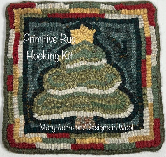 Rug Hooking KIT, Christmas Pine  8 x 8, K40, DIY Rug Hooking Kit, Christmas Rug Mat Kit, Holiday Tea Trivet